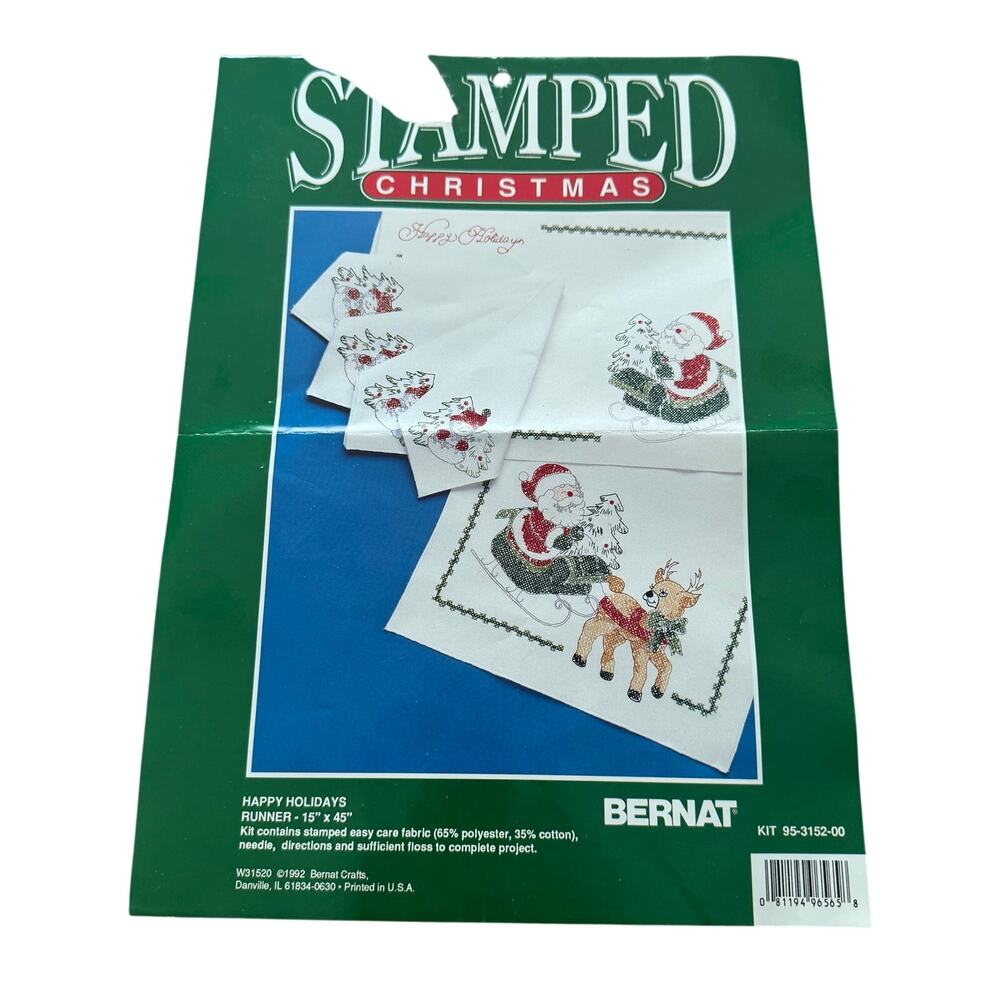 Bernat 1992 Happy Holidays Christmas Table Runner Santa Sleigh Reindeer 15x45"